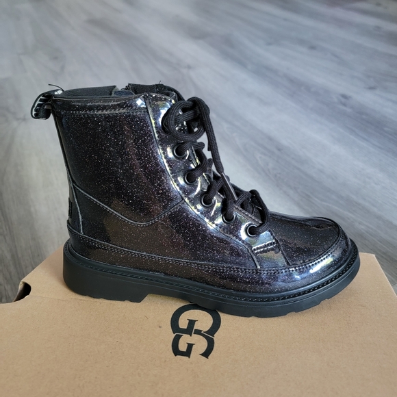 UGG Kids Ashton Lace-up Glitter Boot - Picture 4 of 11